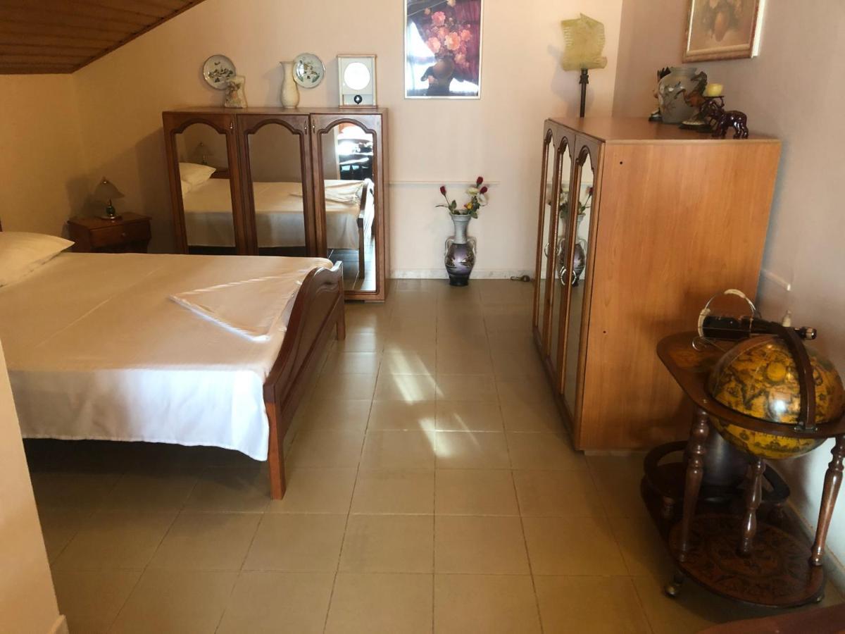 Villa Pepeto Durres Albania Экстерьер фото