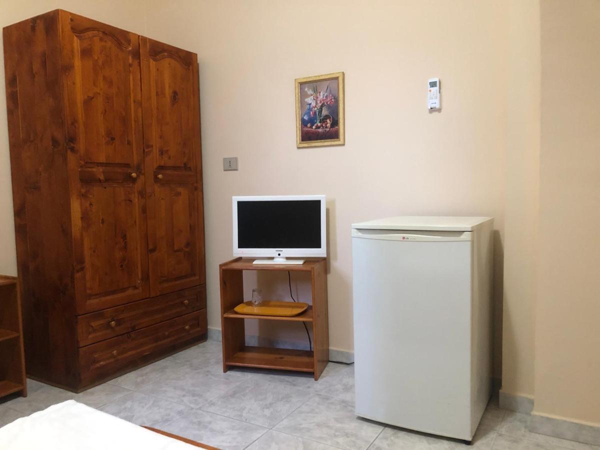 Villa Pepeto Durres Albania Экстерьер фото