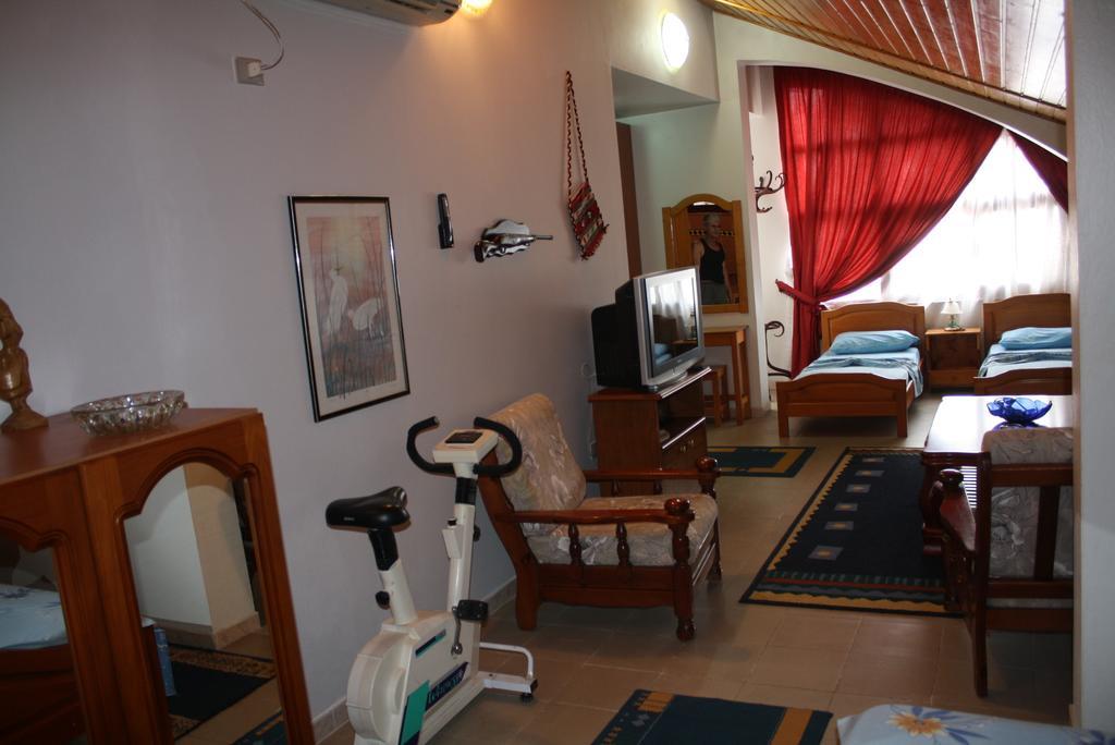Villa Pepeto Durres Albania Экстерьер фото